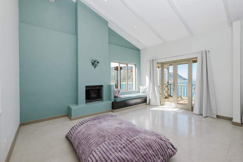 To Let 3 Bedroom Property for Rent in Fish Hoek Western Cape